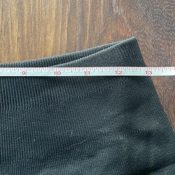 Lululemon Crops - Picture 2 of 6